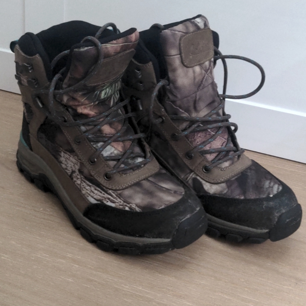 Cabela's Waterproof Hiking/ Hunting Boots 8.5 women's